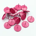 Set van rozerode metalen oorbelzettingen met pinnetjes voor DIY-sieraden maken - Donkerrood