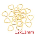 Dettaglio macro di ciondoli a cuore vuoto dorati con misure 12x11mm per gioielli DIY - Forma di Cuore - Oro (12x11mm) / Confezione da 20