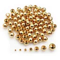 Detailansicht verschiedener Größen goldener Metall-Abstandshalter für DIY-Schmuckherstellung - KC Gold