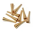Calottes coniques en spirale dorées pour création de bijoux DIY sur fond blanc épuré - Or KC