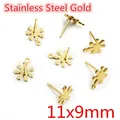 Orecchini a perno a fiore in acciaio dorato per gioielli fai da te 11x9mm - 11x9mm Fiore / Oro