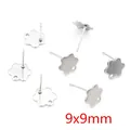 Set di orecchini a fiore 9x9mm in acciaio inox con asola per la creazione di gioielli - 9x9mm Fiore / Colore acciaio