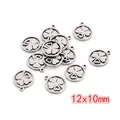 Matte silver stainless steel four-leaf clover round pendant accessory for jewelry DIY - Clover In Circle Style (P5-36)