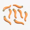 Goldener Edelstahl-Chili-Anhänger mit orangefarbenem Emaille für DIY-Schmuckherstellung - 15x4MM / Orange
