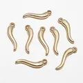Set of 7 gold-plated stainless steel Italian Cornicello chili pendants for DIY jewelry - Gold