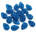 Cabochon en résine druzy goutte d'eau bleue avec texture cristalline scintillante pour bijoux - 10x14mm / Bleu brillant