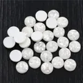 Cabochon tondi in resina bianca con scaglie di conchiglia cangianti per gioielli fai da te - 12mm / Bianco