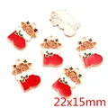 Pendentif de Noël Renne dans une Chaussette en émail Rouge et Marron 22x15mm - Style Cerf dans une Chaussette de Noël (Q4-30)