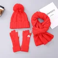 Set de invierno de 3 piezas con gorro de pompón, bufanda y guantes en punto trenzado rojo - Rojo