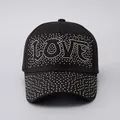 Berretto da baseball in cotone nero con strass LOVE e visiera curva scintillante - Regolabile / Nero - LOVE Grande con Strass