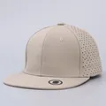 Cappello hip hop beige a tesa piatta traspirante con ventilazione laser e vestibilità stretch - Taglia unica / Cachi