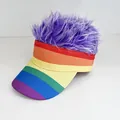 Visiera arcobaleno con parrucca di capelli sintetici viola per feste e travestimenti - Regolabile / Arcobaleno - Capelli Viola