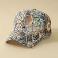 Detail der Vintage-Baseballkappe mit Blumenmuster, Strassgitter und Perlenverzierung - Verstellbar / Gitter-Khaki