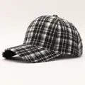 Dettaglio della trama pied de poule e della visiera curva del cappellino da baseball - Regolabile / Plaid Nero Bianco Grigio (8#)