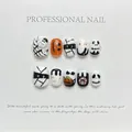 Uñas postizas de Halloween hechas a mano con diseños de calabaza, fantasma y momia pintados - Extra Pequeño (XS) / Calabaza de Halloween Pintada a Mano