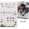 Détail de stickers pour ongles d'Halloween avec motifs dorés de citrouilles et fantômes - Style Crâne Texte Doré (CKK-006)