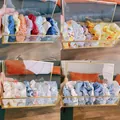 Set di elastici per capelli colorati assortiti in un'elegante scatola di vetro per ragazze - Assortimento Spiriti e Autunno