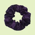 Elastic deep purple satin scrunchie with a glossy silk texture and pleated design - Deep purple