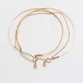 Brazalete de plata S925 con cadena cruzada en acabado de oro rosa elegante - Rosa oro
