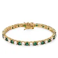 Dettaglio del bracciale tennis dorato con pietre verdi e bianche e chiusura di sicurezza doppia - Taglia 7.5 (ai-) / Oro Pietra Verde