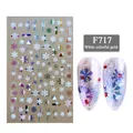 3D kleurrijke sneeuwvlok nagelstickers F717 in wit en goud voor kerst manicure - Kerst Sneeuwvlok Patroon Stijl (F717)