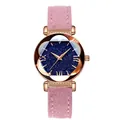Orologio da donna con quadrante cielo stellato, cassa oro rosa e cinturino scamosciato rosa - Rosa