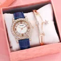 Dettaglio del set orologio da donna e bracciale a stella in una confezione regalo - Orologio E Bracciale Con Scatola / Blu