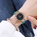 Reloj de esfera estrellada con bisel de flor de oro rosa y correa verde con pulsera de estrella - Reloj Y Pulseras / Verde