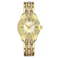 Luxe goudkleurig dameshorloge met kristallen bezel en elegante Romeinse cijfers - Goud