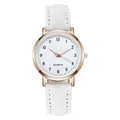 Minimalistische Quarzuhr für Damen mit roségoldenem Gehäuse und weißem Lederband - Weiß