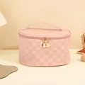 Pink checkered cosmetic bag with large capacity, top handle and golden zippers - Oval Style (Rose Pink)
