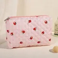 Gevoerde cosmetische tas met roze ruitjes, tomaatprint en handige rits - Roze Kaki