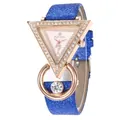 Detail der dreieckigen roségoldenen Uhr mit Strasslünette und blauem Glitzerarmband - Blau