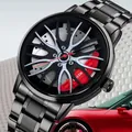 Dettaglio dell'orologio cerchione auto 3D con cinturino nero e pinza freno rossa - Cinturino in Acciaio Quadrante Rosso