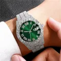 Macro di orologio argentato con strass, quadrante verde soleil e numeri romani - Argento Verde