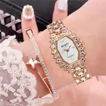 Elegant gold square quartz watch for women with rhinestone strap and matching star bracelet - Watch + Bracelet Set / Silver Strap White Dial And Bracelets