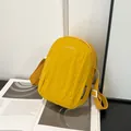 Borsa a tracolla in nylon giallo impermeabile con tracolla regolabile e stile sportivo - Giallo