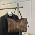 Sac cabas à carreaux rétro en tweed avec garniture en cuir marron et grande capacité - Petit Carreaux Brun