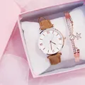 Dettaglio orologio donna oro rosa con quadrante in strass e bracciale a stella coordinato - Set Orologio + Bracciale + Scatola Regalo / Cinturino Marrone Quadrante Bianco
