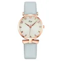 Detail van lichtblauwe leren band en roségouden horlogekast met zonnebloem wijzerplaat - Alleen horloge / Blauw