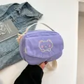 Borsa a tracolla in velluto a coste viola con ricamo di orso e tracolla regolabile - Modello 1 Viola