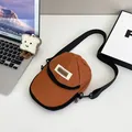 Bolso bandolera de nailon naranja en forma de gorra de béisbol con correa ajustable - Naranja
