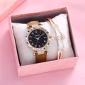 Vista dettagliata del set orologio Amadi e bracciale a stella in scatola regalo - Watch Bracelet And Gift Box / Marrone