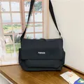Schwarze Vintage-Canvas-Umhängetasche im japanischen Harajuku-Stil für Studenten - Schwarz