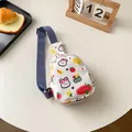 Sac de poitrine blanc pour enfants avec motif lapin, cœurs colorés et bandoulière bleue - Bleu