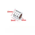 Edelstahl 9mm Zylinder-Abstandshalter mit 4mm Loch und dreifachem Rillendesign - 10x9x6mm