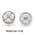 Silberner Kleeblatt-Knopf mit weißen Perlenherzen und Zirkon-Zentrum, 16,9 mm Größe - 17mm / Silber Herz Diamant-Stil (D163)