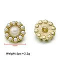 Golden 16mm metal shank button with inlaid pearls for elegant cashmere coats - Pearl Light Gold Style