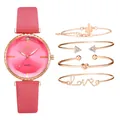 Montre à quartz rose et quatre bracelets or rose assortis dans un élégant coffret cadeau - Combinaison de Montres et d'Accessoires / Rose rouge