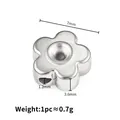 Perlina a fiore 7mm in acciaio inossidabile argentato 18K per creazione gioielli fai da te - Perla Passante Fiore Doppio Foro (Spessore 7mm Foro 3.6mm 1.2mm) / Colore acciaio